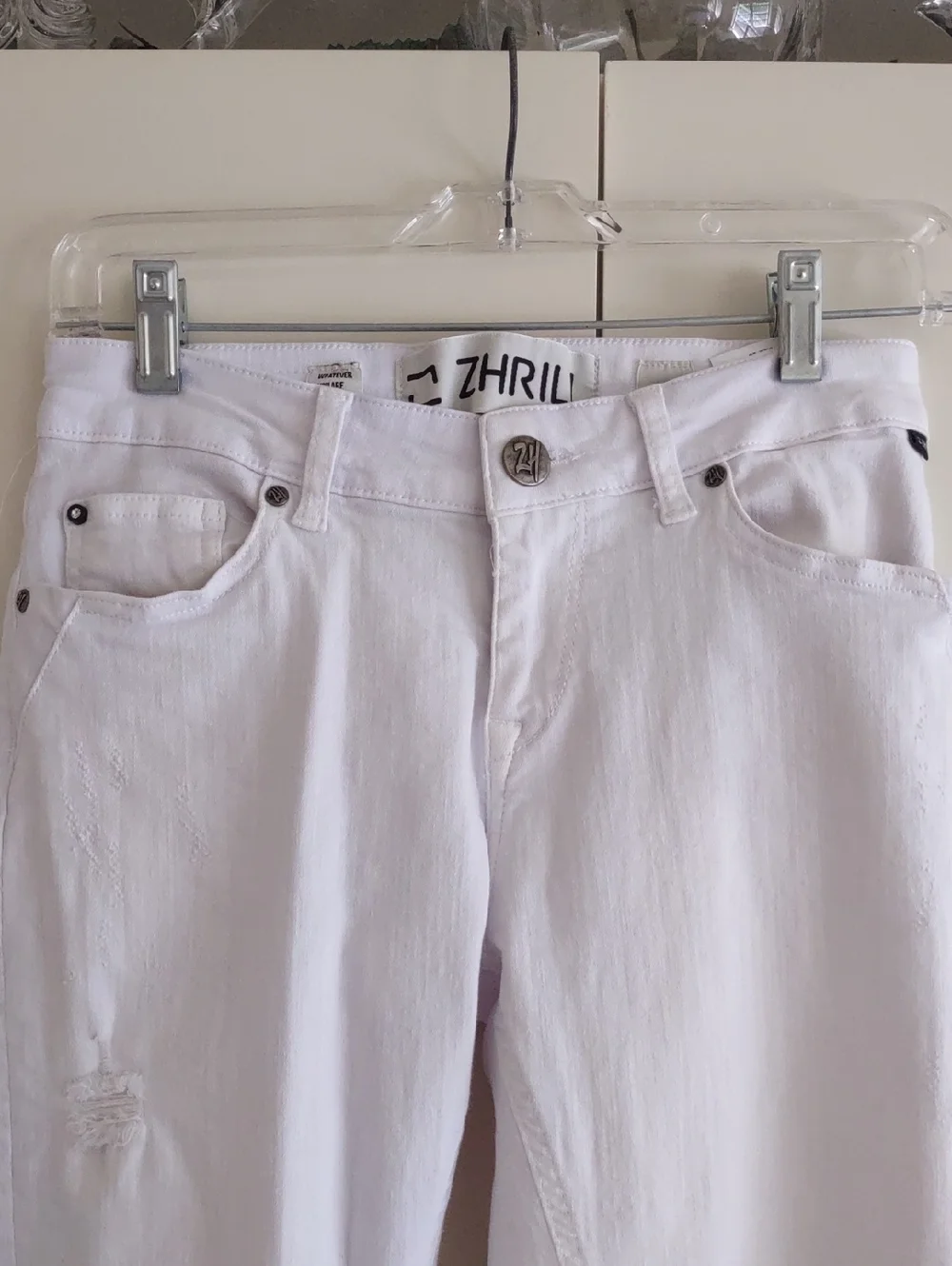 Zhrill Women's White High-Rise Jeans - Picture 1 of 6